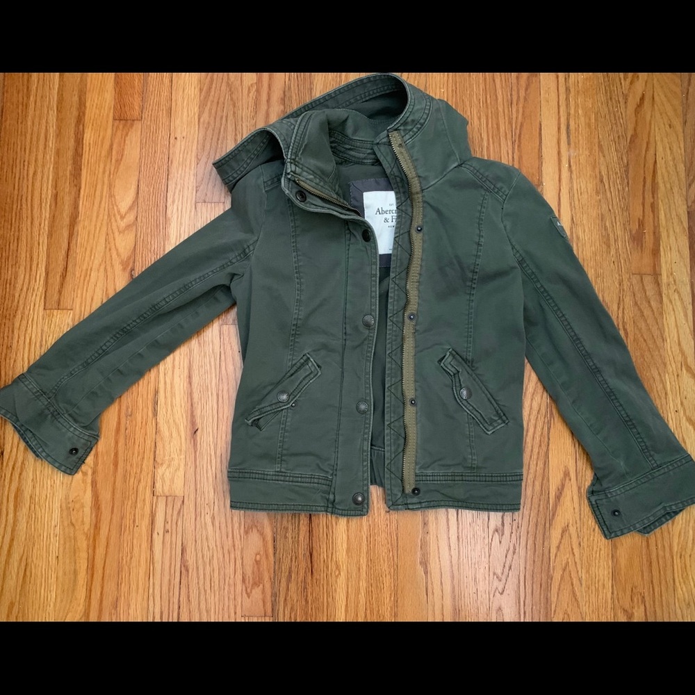 Abercrombie & Fitch Light Jacket w/ Hood